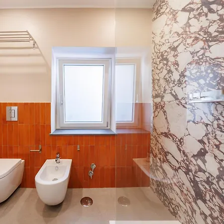The Tribunali By Houseinnaples Affittacamere 4*