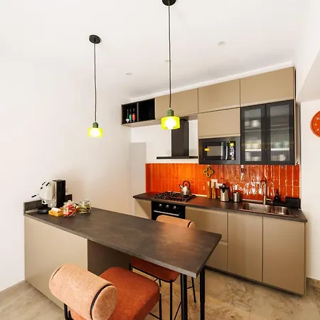 Affittacamere The Tribunali By Houseinnaples 4*