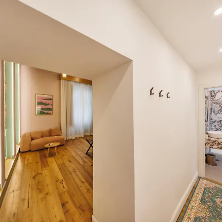 The Tribunali By Houseinnaples 4*