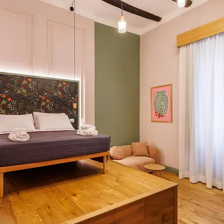 Affittacamere The Tribunali By Houseinnaples 4*