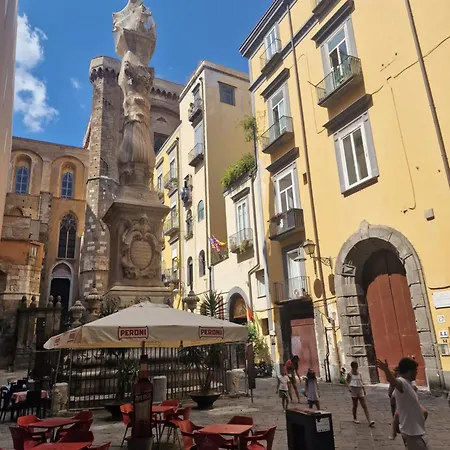 The Tribunali By Houseinnaples 4*